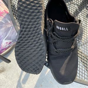 NoBull knit reflective runner. Womens 9. Men’s 7